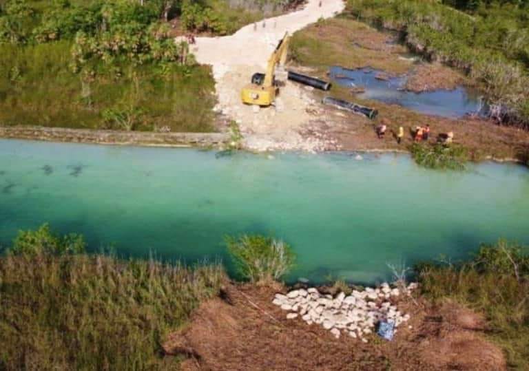 Sedena ordenó retirar todo el material que se estaba utilizando para hacer un tendido vial sobre el estero