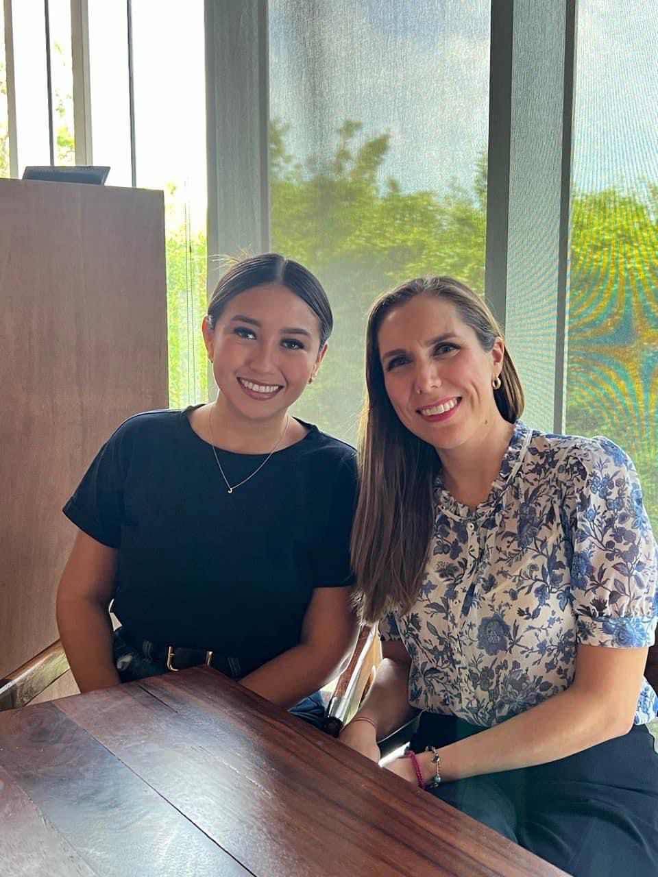 Johana Acosta Conrado y Atenea Gómez Ricalde