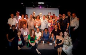 En el evento del homenaje a este gran poeta a principios de diciembre pasado destacó la presencia de varios de los participantes en la antología, así como de Jaime Villegas, cronista gráfico de Cancún y de Paco Alzaga, artista plástico y promotor cultural.