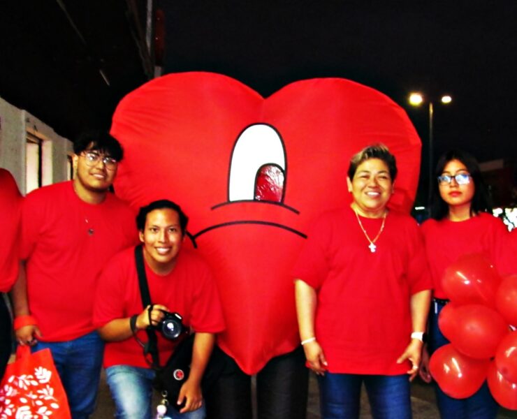 “Personajes y sociedad”; Juventud Revolucionaria celebra a San Valentín con los chetumaleños