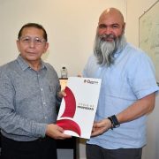 AGEPRO entrega títulos de propiedad a Empresas Locales