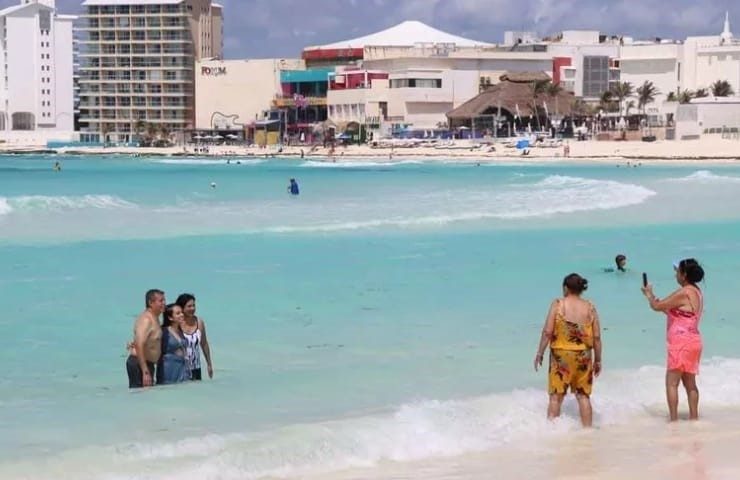 Este verano Quintana Roo recibirá a 2 millones de turistas