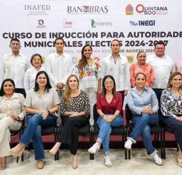 Mara Lezama insta a nuevas autoridades municipales a colaborar con la gente para transformar Quintana Roo