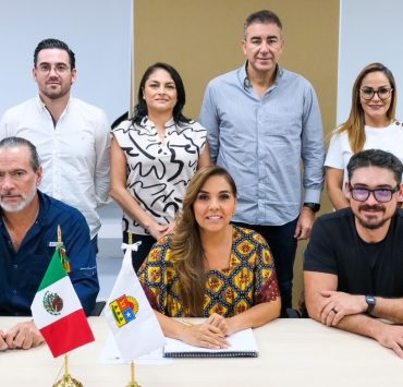 Mara Lezama y Román Meyer supervisan proyectos y regularización de predios en Solidaridad