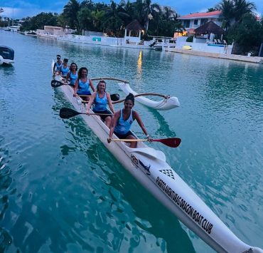 Atletas quintanarroenses representan a México en el Panamericano de Canoa Outrigger en Brasil