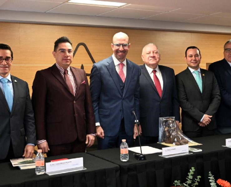 ¡Se fortalece el comercio exterior de México con histórica alianza aduanal!