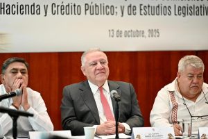 Rafael Marín Mollinedo, titular de la ANAM, destacó el Compromiso con la Seguridad Nacional al fortalecer la transparencia y el control en las operaciones aduaneras.