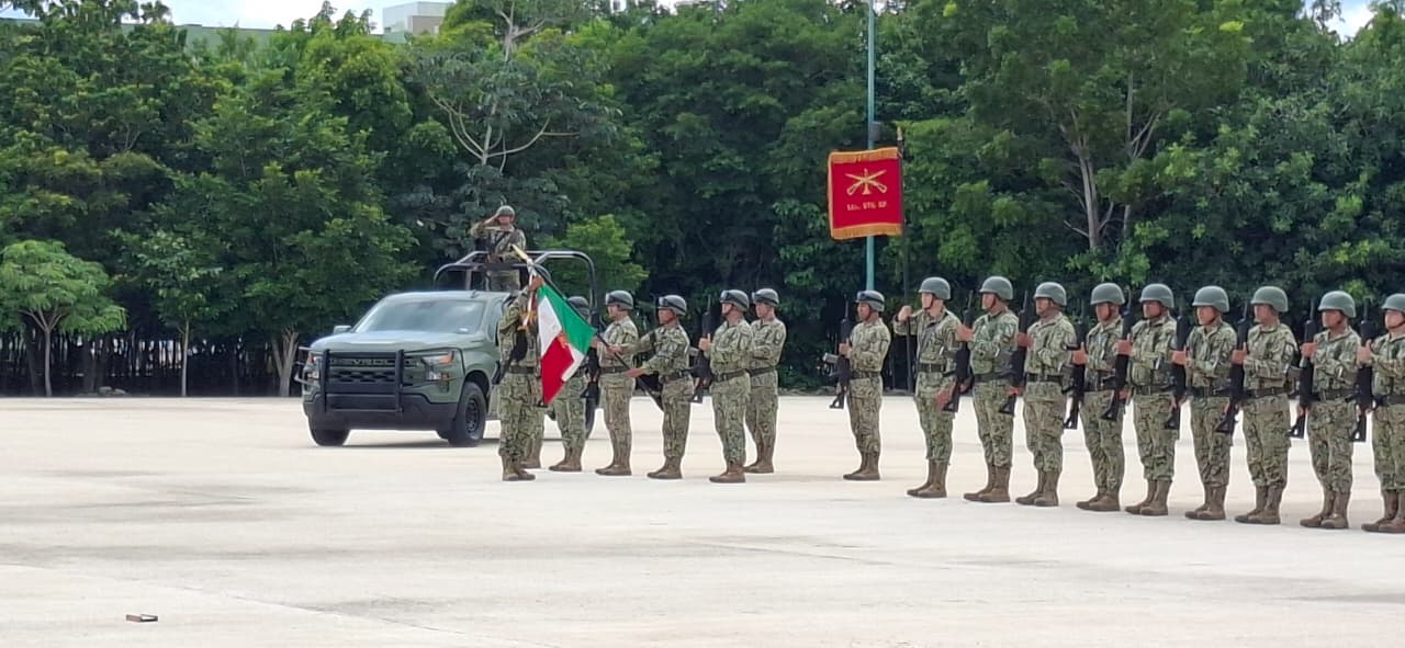 Trayectoria y servicio al Ejército Mexicano