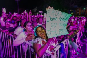 Más de 35 mil personas abarrotaron la Plaza 28 de Julio durante el Exitoso cierre del Carnaval de Playa del Carmen 2026 con el espectacular show del 90’s Pop Tour.