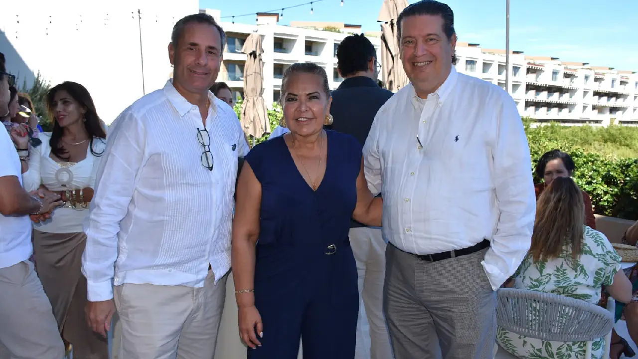 Irma Alviso Rentería asume la presidencia de Skål Internacional Isla Mujeres–Puerto Morelos