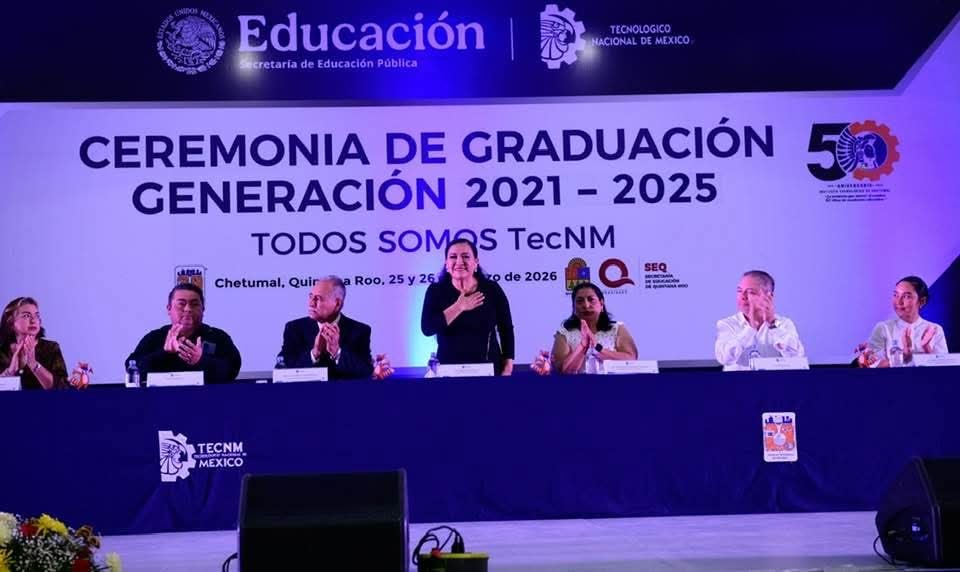 Egresan 164 profesionistas del Tecnológico de Chetumal fortaleciendo el futuro