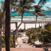 Denuncian que parque mató turismo y desploma la afluencia en Tulum