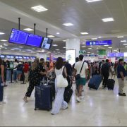 Aeropuerto de Cancún fortalece conectividad aérea con 410 vuelos programados hoy