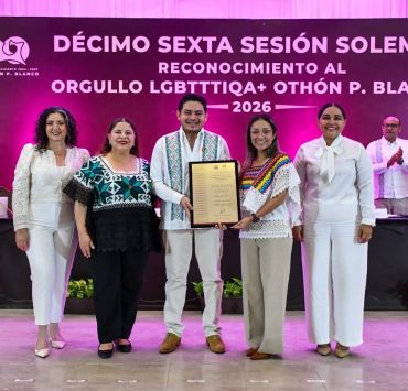 Othón P. Blanco celebra el Orgullo LGBTTTIQA+ con emotivo reconocimiento
