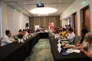 Autoridades y empresas presentan proyectos de innovación durante el encuentro “Sargazo Circular”, impulsando el Aprovechamiento del sargazo en Quintana Roo como una alternativa de desarrollo sostenible para la región.