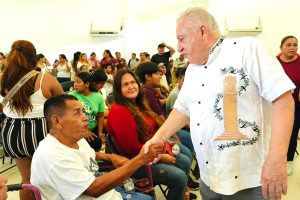Militantes y simpatizantes de Morena y el PT refrendaron su respaldo durante la asamblea, destacando la importancia de la Unidad en Alfredo V. Bonfil para fortalecer la organización territorial del movimiento.