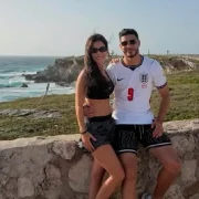 Raúl Jiménez disfruta de Isla Mujeres después de su participación internacional