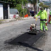Ayuntamiento de BJ fortalece la seguridad vial con mantenimiento de pasos peatonales, topes, bacheo y descacharrización