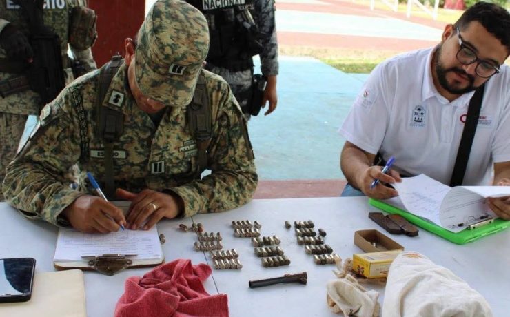 Ciudadanía entrega más de 2400 municiones en primera Feria de Paz