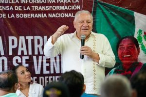 Rafa Marín destacó su arraigo con Quintana Roo durante una asamblea informativa realizada en Playa del Carmen, donde habló de su trayectoria y llamó a fortalecer la transformación en el estado.