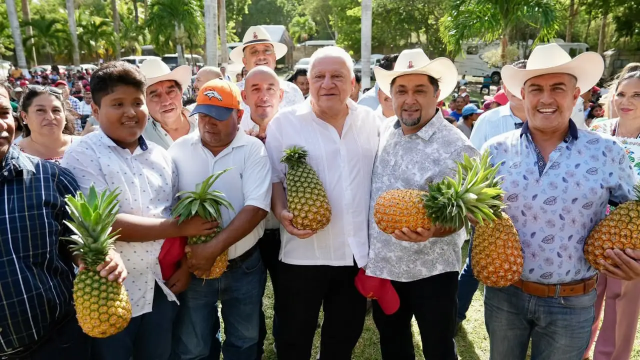 Mensaje de Rafa Marín en Bacalar llama a defender México