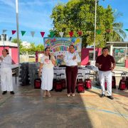 ¡Regreso a clases! Chetumal inicia ciclo escolar con apoyos