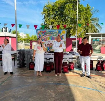 ¡Regreso a clases! Chetumal inicia ciclo escolar con apoyos