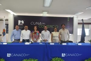 Autoridades, especialistas y representantes del sector turístico participaron en Chetumal en la jornada sobre innovación, inteligencia artificial y nuevas herramientas para transformar el turismo de Quintana Roo.