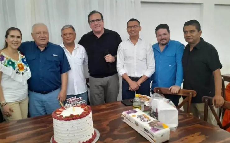 Rafa Marín reapareció públicamente durante reunión política