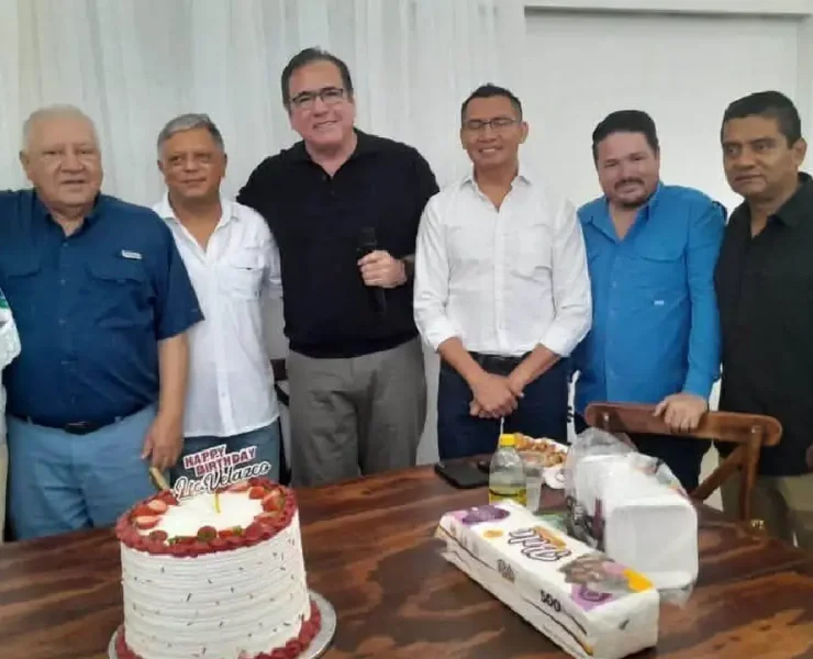Rafa Marín reapareció públicamente durante reunión política