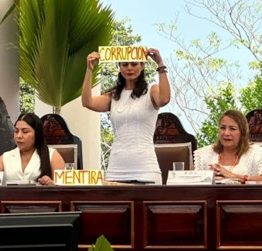 Soberbia y Mentira: Reclamos de la regidora de Bacalar durante el discurso municipal